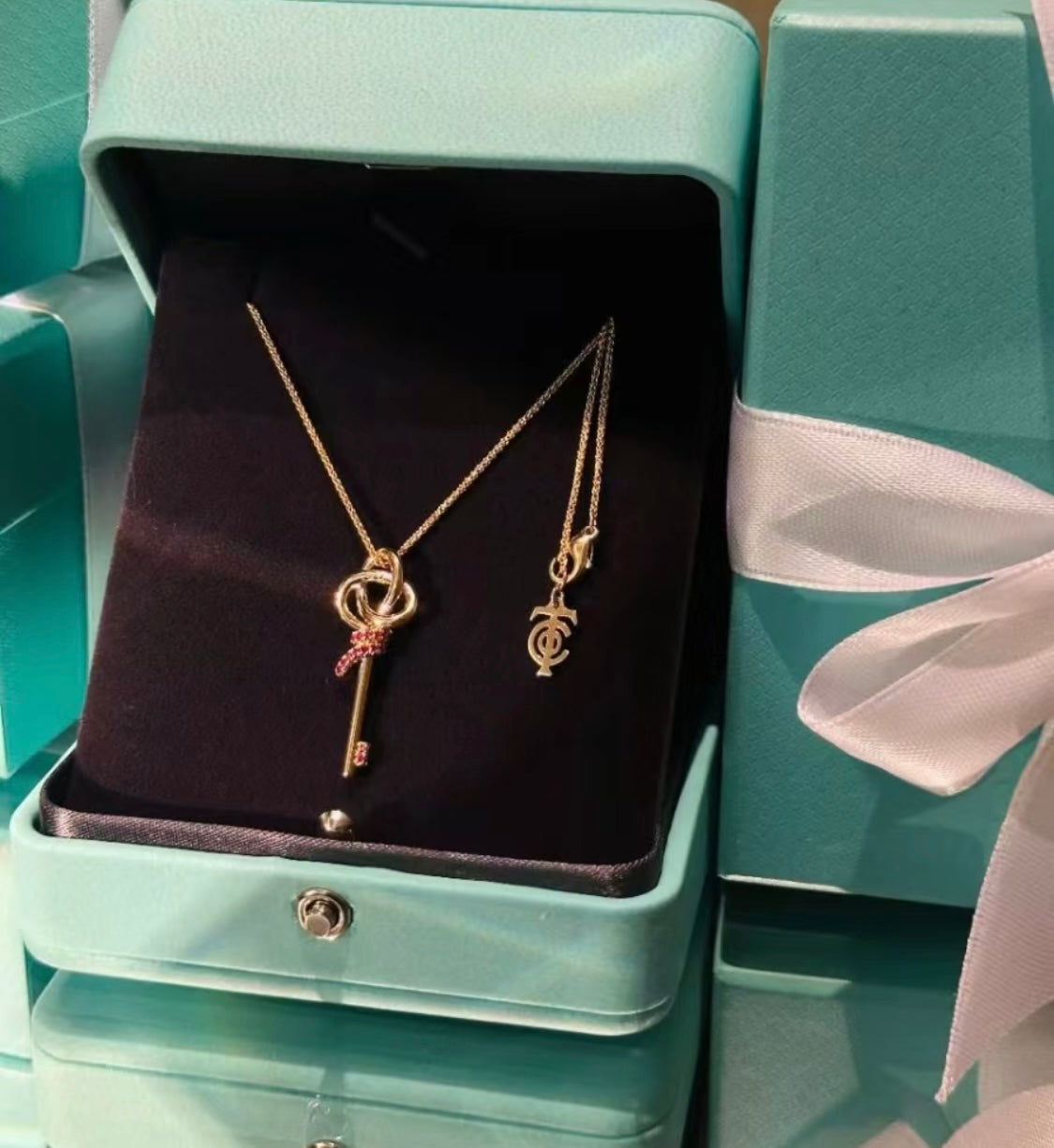 18K Tiffany Keys Woven Pink Diamonds Medium Necklace